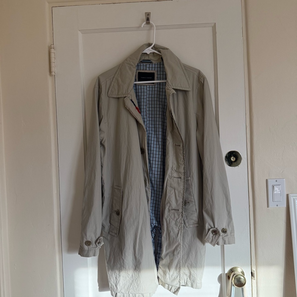 Tommy Hilfiger Beige Trench Coat